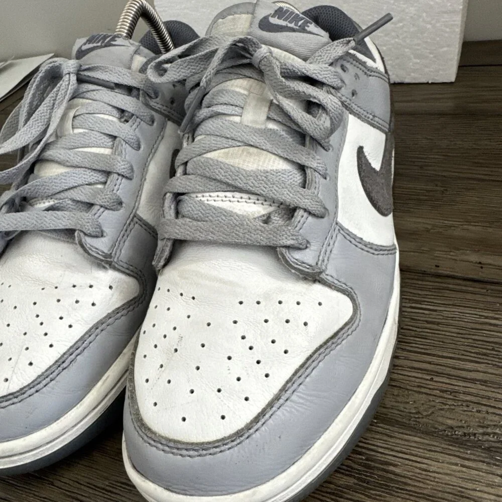 Nike Dunk Low SE Light Carbon Shoes Men’s 8 FJ4188-100 - Picture 2 of 16